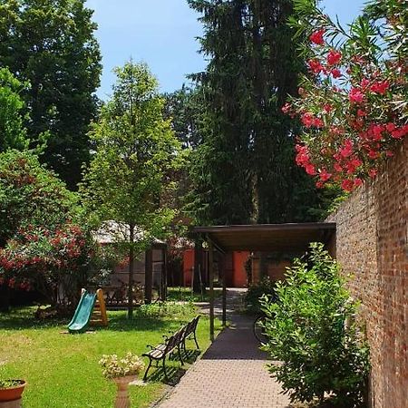 Beatrixhome Oasi Verde In Citta Ferrara Exterior photo